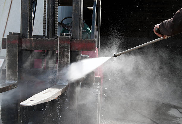 Why Choose Our Certified Pressure Washing Experts for Your Project Needs in Bend, OR?